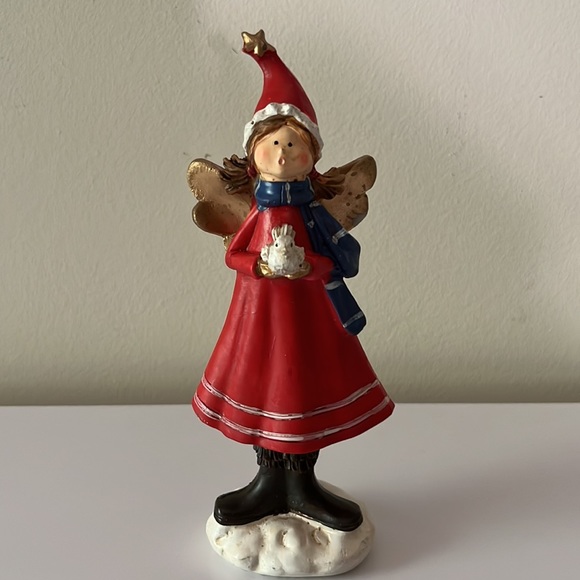 Four Christmas Elf/Angel Figurines - Picture 6 of 8